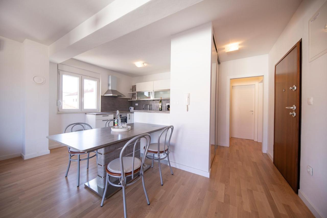Apartman 2 Relax Zadar Appartement Buitenkant foto